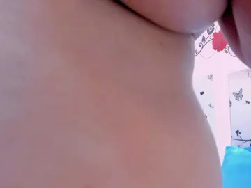 Bongacams Free Porn Cam of charlotte-111