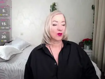 Bongacams Adult Webcam of hunters-woman