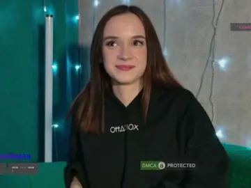 AlexNikaaa1815 from bongacams