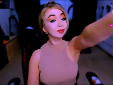 BabyNicole from bongacams