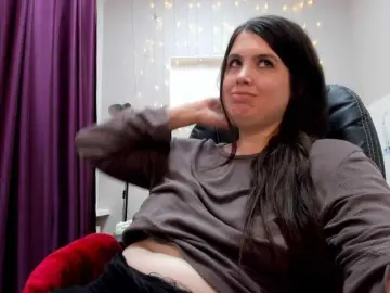 Bongacams Live Sex of Battymoll