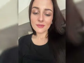 Bongacams Live Sex Cam of Viksi66