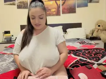 Bongacams Private Sex Chat of adellineee