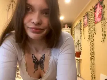 Bongacams Watch Live Sex Cams of BettieClemence