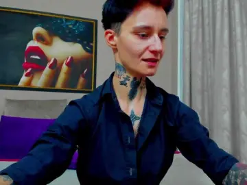 Bongacams Watch Live Sex Cams of KennysXX