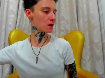 Bongacams Free Live Porn of KennysXX