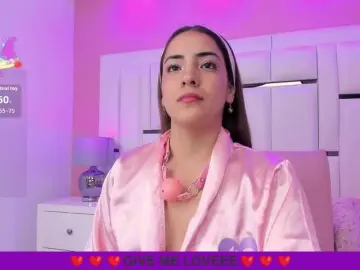 Bongacams Free Live Porn of BellaSaint