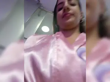 Bongacams Live Sex Cam of BellaSaint