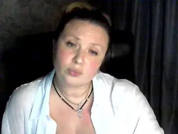 NERVOMOTINA from bongacams