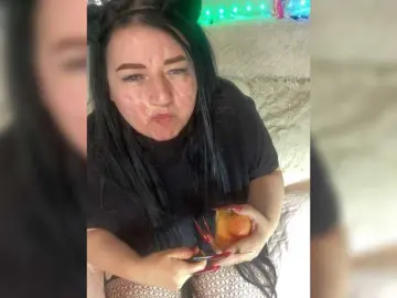 Bongacams Live Sex of SVETIKBOMBOCHKA