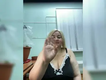 Bongacams Live Sex Cam of SVETIKBOMBOCHKA