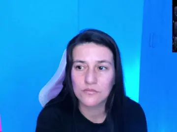 Bongacams Live Sex Cam of Saskyaajohnson