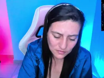 Bongacams Sex Cam of Saskyaajohnson