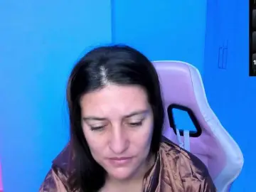 Bongacams Sex Cam of Saskyaajohnson