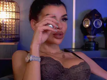 Bongacams Nude Webcam of EleniaDevons