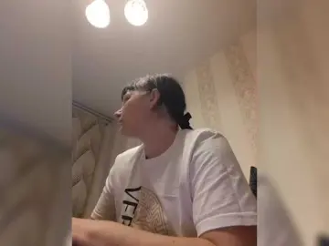 Bongacams Watch Live Sex Cams of Zlykaa