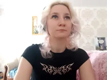 Bongacams Watch Live Sex Cams of JohanaMcmanaway