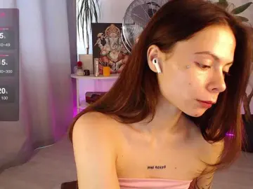 Bongacams Watch Live Sex Cams of ChloeSummers