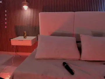 Bongacams Watch Live Sex Cams of zoewhitte