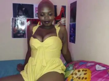 Bongacams Nude Webcam of PinkDomina01