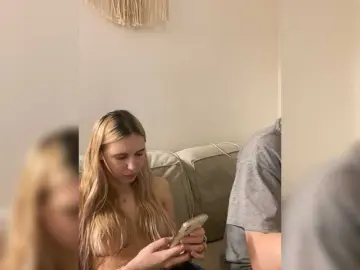 Bongacams Live Sex of LinaTwins