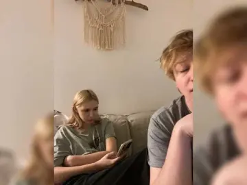 Bongacams Best live sex cam show of LinaTwins