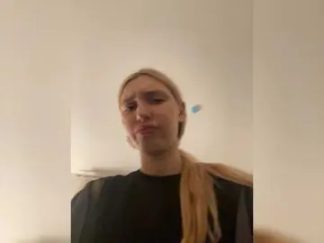 Bongacams Sex Chat of LinaTwins