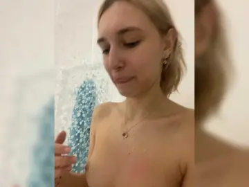 Bongacams Private Sex Chat of LinaTwins