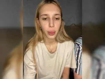 Bongacams Free Live Porn of LinaTwins