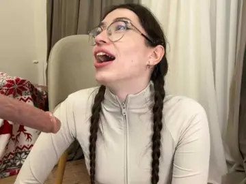 Bongacams Private Sex Chat of KellyyBeryy