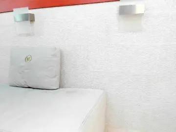 Bongacams Watch Live Sex Cams of AlliceGreen