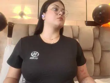 Bongacams Private Sex Chat of ImMou