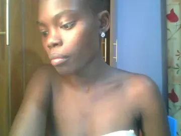 Bongacams Best live sex cam show of Sweet-petite