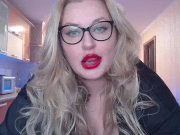 Bongacams Best live sex cam show of WifeyNusha