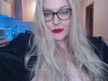 Bongacams Free Porn Cam of WifeyNusha