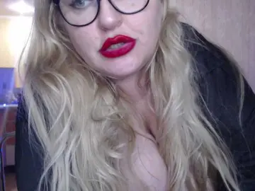 Bongacams Free Porn Cam of WifeyNusha