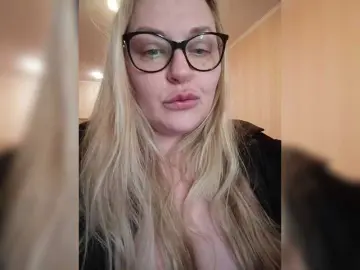 Bongacams Adult Video Chat of WifeyNusha