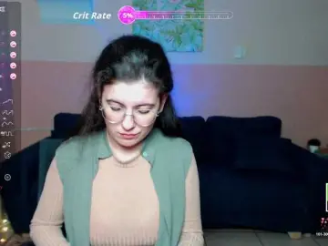 AminaBeatris13 from bongacams