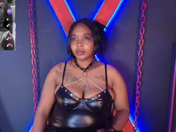 Bongacams Best live sex cam show of CharlotteBrown-1