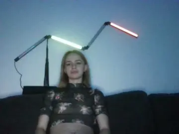 Bongacams Watch Live Sex Cams of BabyBloommm