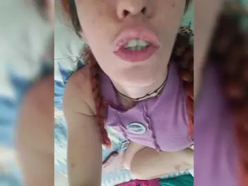 Bongacams Adult Webcams of CurlyHanna