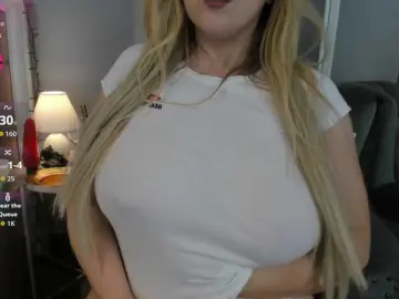 Bongacams Watch Live Sex Cams of FoxxyCandyy