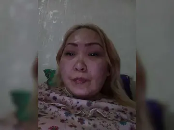 Qweentis from bongacams