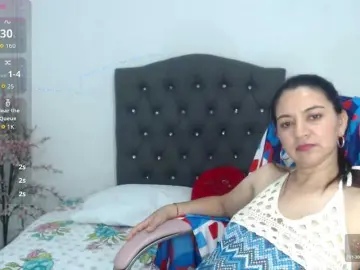 astrolover from bongacams