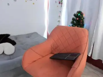 Bongacams Private Sex Chat of melody-cute10