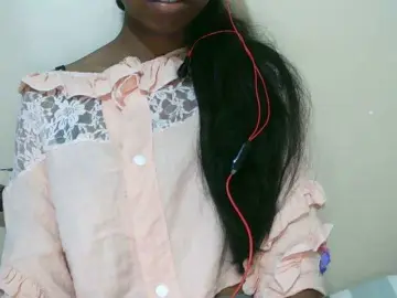 Bongacams Live Sex Cam of Jolie10