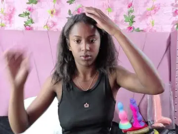 Bongacams Nude Webcam of AngeyaPetite