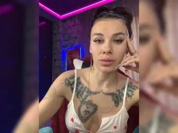 Bongacams Live Sex Cam of MaidenCrystal