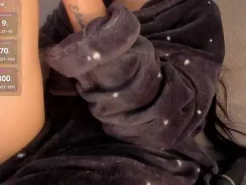 Bongacams Adult Webcam of TinyRouse