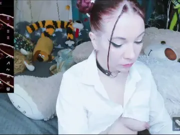 Bongacams Free Live Porn of SweetAsssNuka